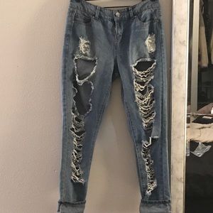 Ripped “Mom” jeans